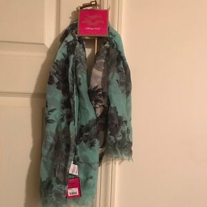 Candies blue scarf
